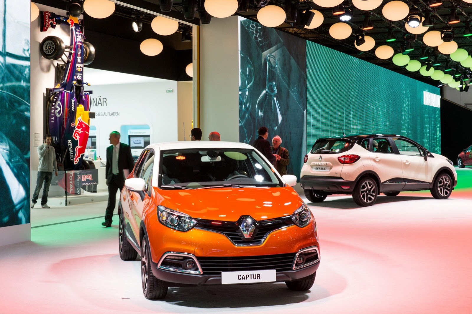 [Renault-Captur-4%255B2%255D.jpg]