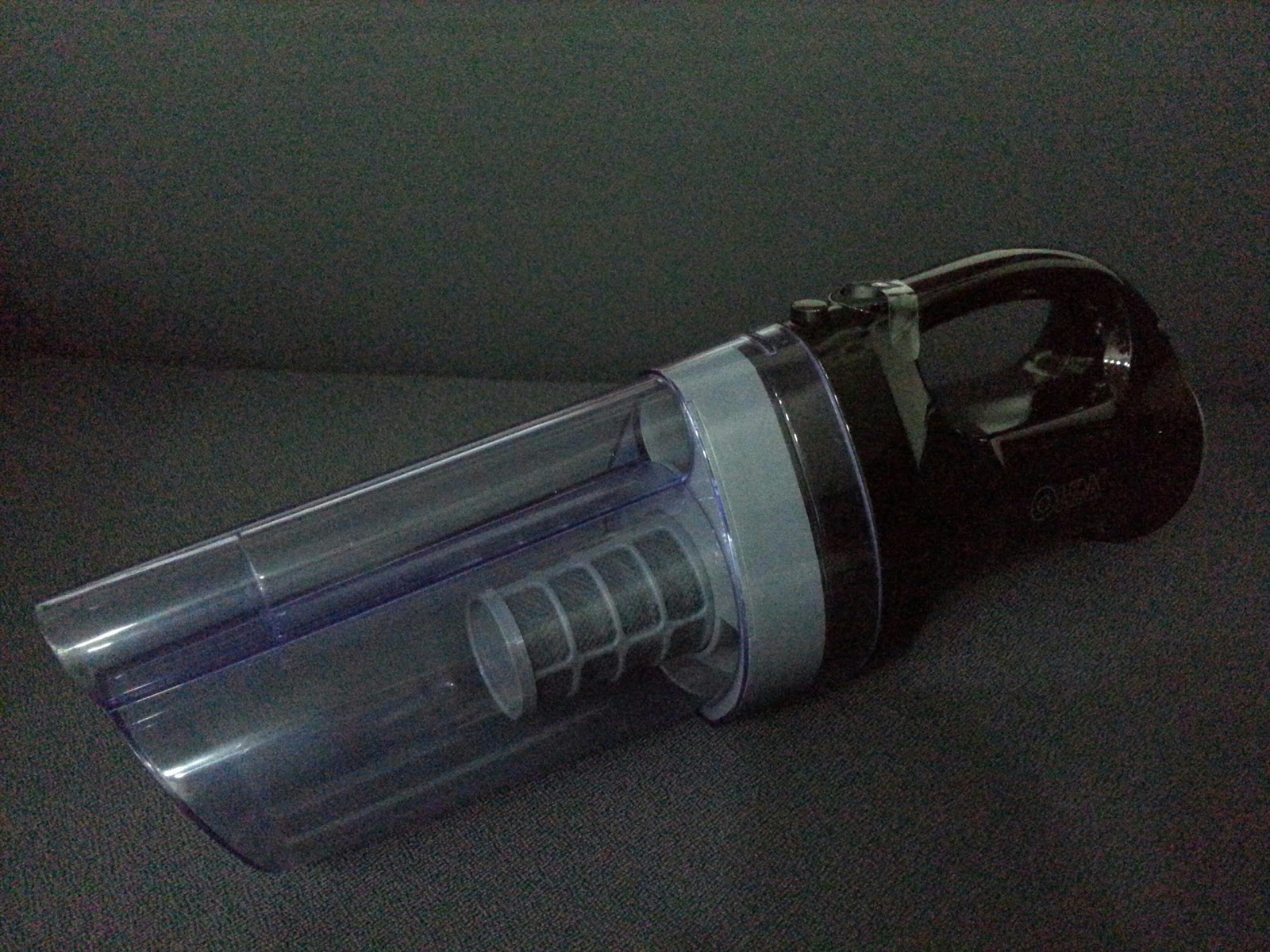 a day in the life of a BERBRICK OHM / Shimono Cyclone Vacuum Cleaner