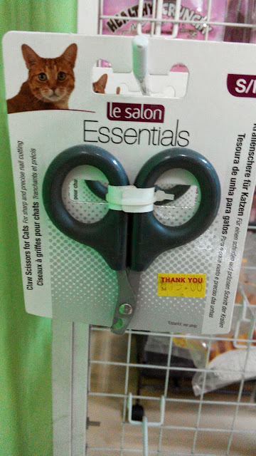 CLAW SCISSORS- RM15.00