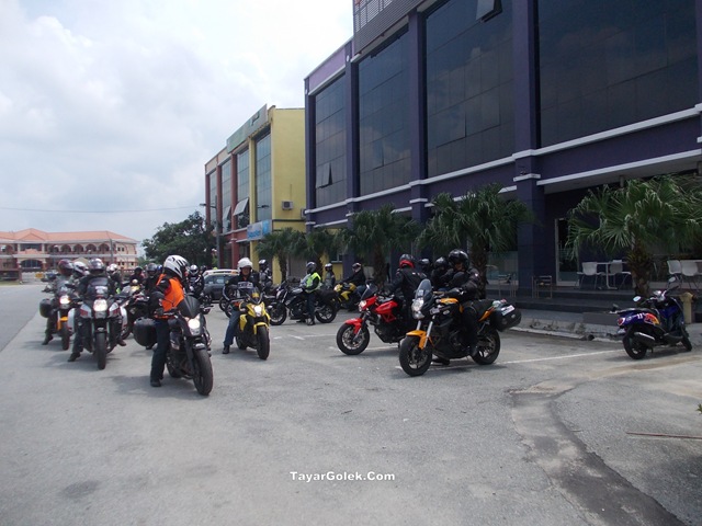 [DSCN37492.jpg]