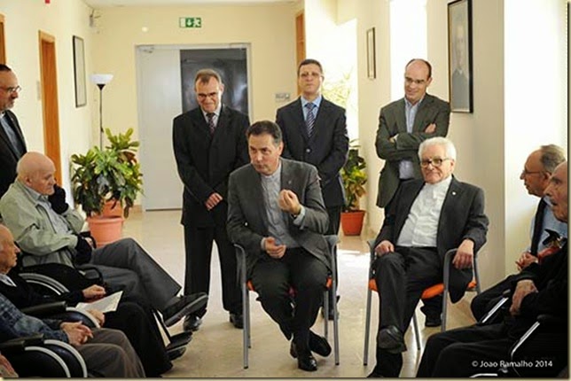 Com os sdb doentes em Manique