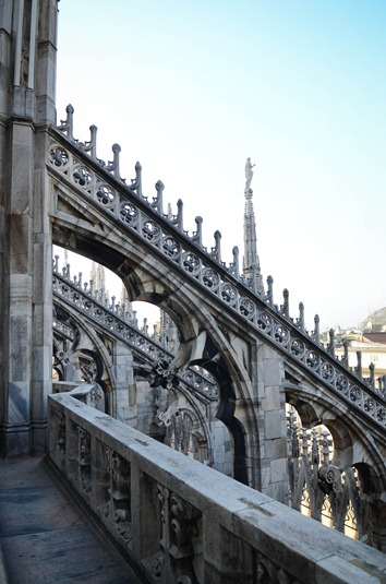 [Milan-Duomo-climb44.jpg]