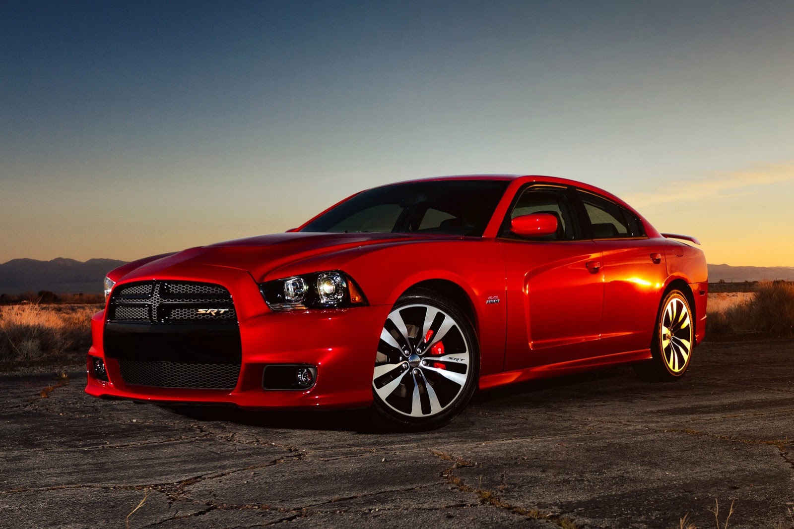[2013-Dodge-Charger-SRT8-1%255B2%255D.jpg]