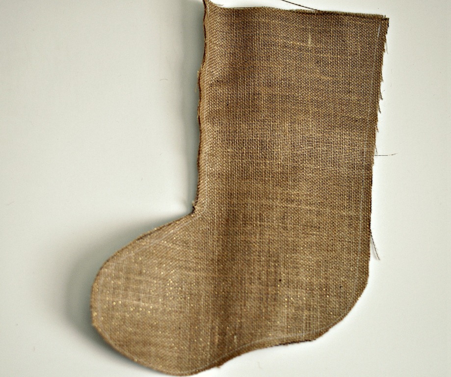 [Burlap-Stocking-Step-25.jpg]