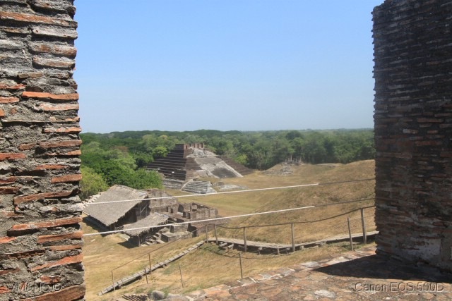 [102_Tempo_I_visto_do_Palacio14.jpg]