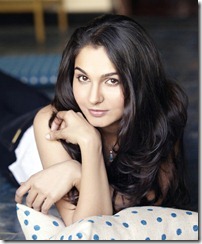 Tamil Actress Andrea Jeremiah Photoshoot Pics