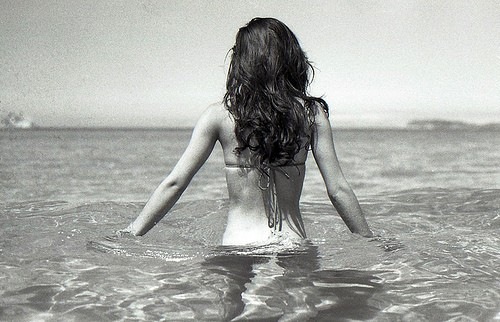 [woman-in-the-water2.jpg]
