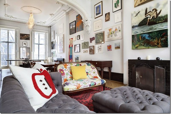 Beautiful Art and Pops of Color Beautiful Art and Pops of Color