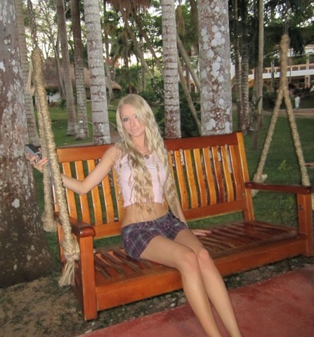 [Valeria%2520Lukyanova%252045%255B2%255D.jpg]