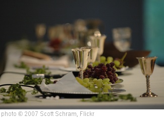 'The Lord's Table' photo (c) 2007, Scott Schram - license: http://creativecommons.org/licenses/by/2.0/