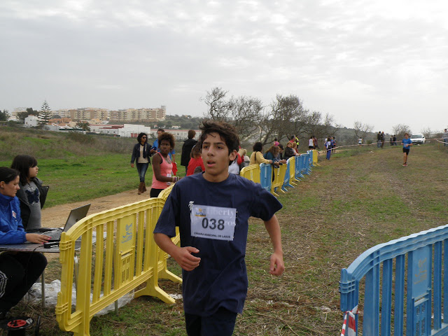 PB120522.JPG
