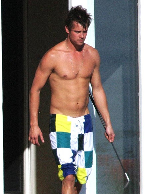 josh-duhamel_117704398