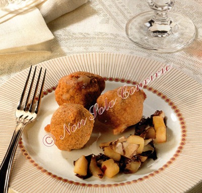 frittelline formaggio e mele frittelline formaggio e mele