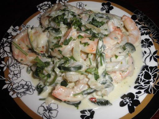 Mary-Kay serves up this delicious dish with a stylish plate.