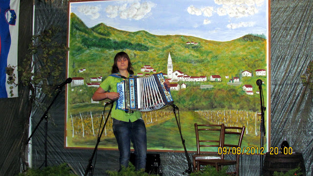 2012-09-Harmonikaski-vecer-Osek-18.JPG