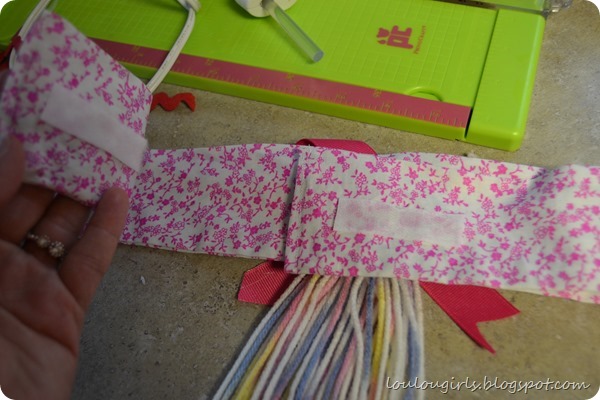 How-To-Make-Horse-Tails (19) How-To-Make-Horse-Tails (19)