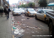 Once the upscale hangout of expats and elite Yemenis, Hadda Street is now full of trash thanks to a strike by garbage collectors and street cleaners. Sana'a, Yemen
