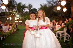 Fotos do evento Casamento Flávia e Felipe. Foto numero 10 do estudio L&D Producoes, do Rio de Janeiro, RJ. Andressa Lima e equipe fazem fotos de casamento (fotografias de casamentos), fotos de making-of (making of de noiva), fotos de eventos sociais, fotos de casal (ensaios fotograficos de e-session), videos de casamento (filmagem de casamentos), videos de making-of e videos de eventos sociais. Fotojornalismo e videojornalismo no Rio de Janeiro, RJ. fotos casamento rio de janeiro fotografias casal rj foto eventos noiva ensaio fotografico galeria noivas fotografo evento casar retrato fotografía modelos casamentos fotografos vestidos grandes fotógrafos doces lojas fotografia