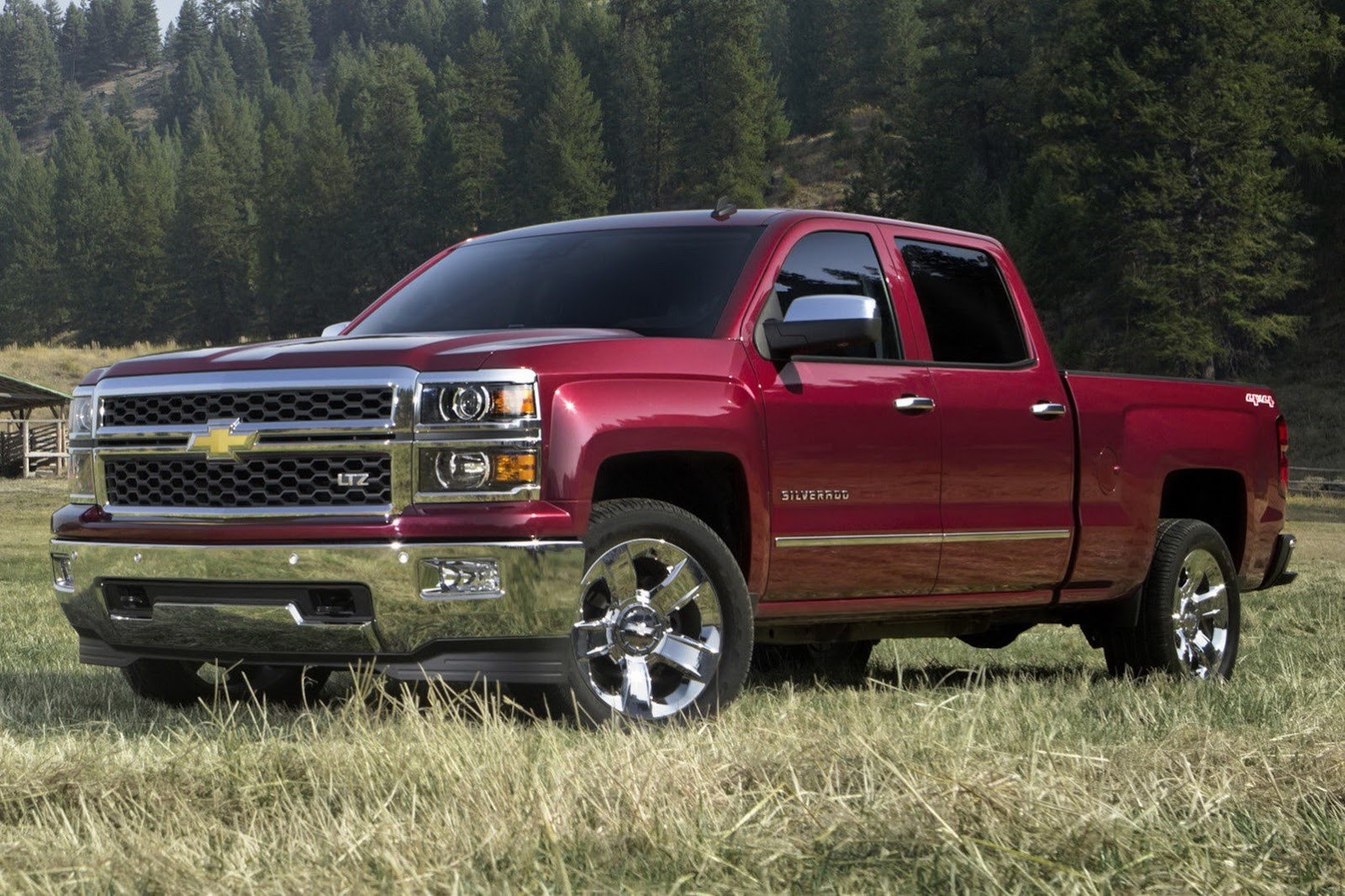 [2014-Chevrolet-Silverado-003%255B2%255D%255B3%255D.jpg]