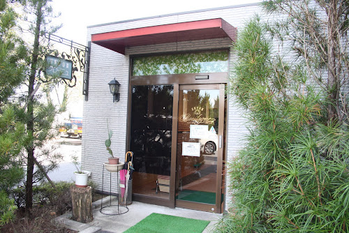 入口はこちらから