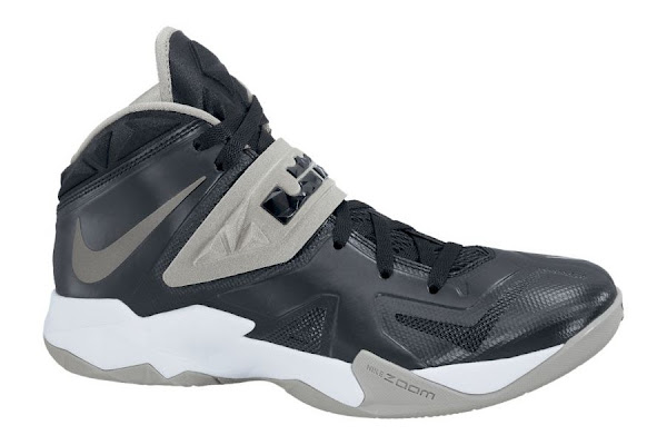 Team Bank Options For Nike Zoom Soldier VII Available at NDC