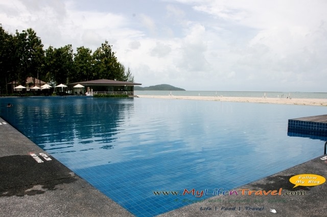 Four points by sheraton swimming pool Four points by sheraton swimming pool