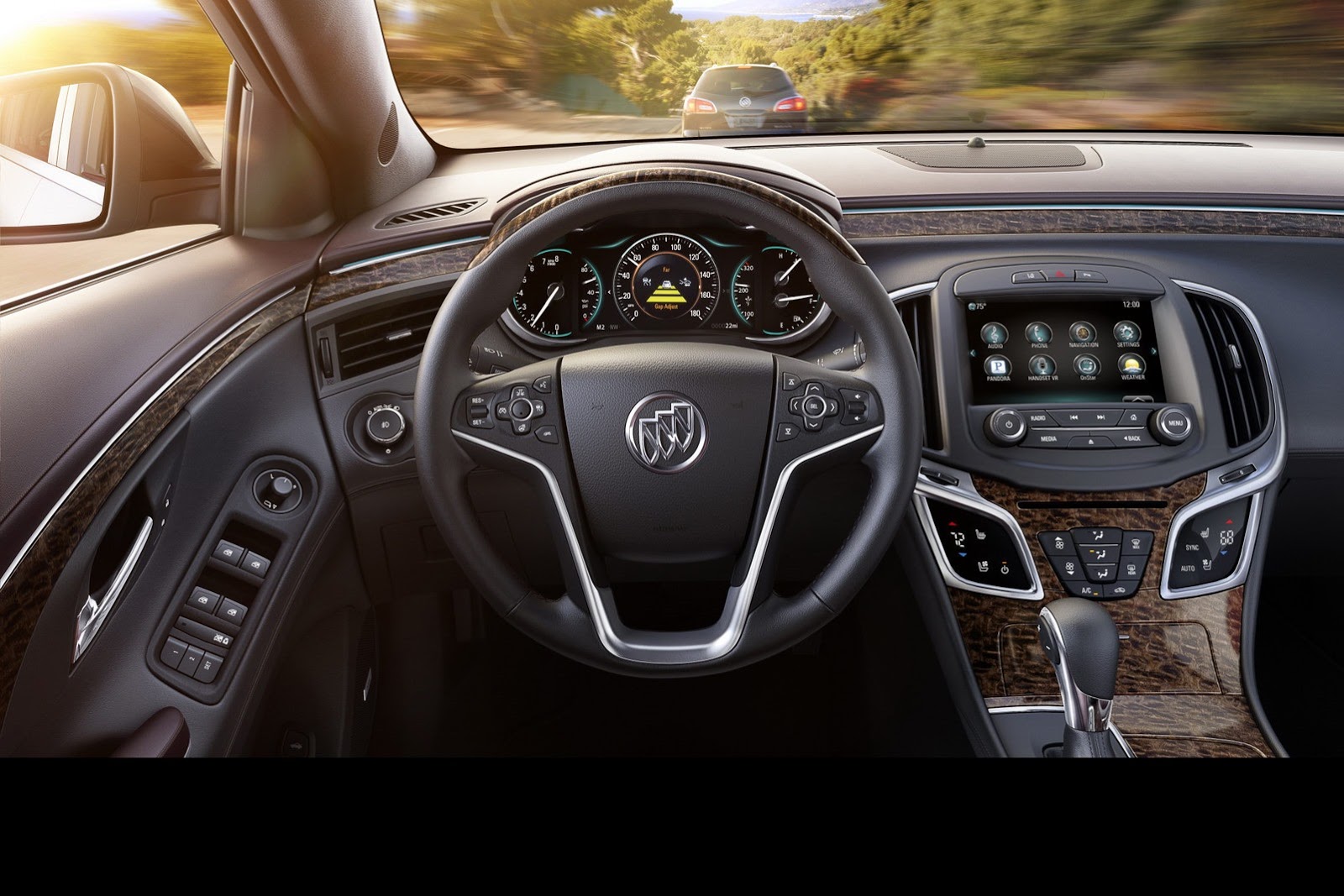 2014-Buick-LaCrosse-2[2].jpg