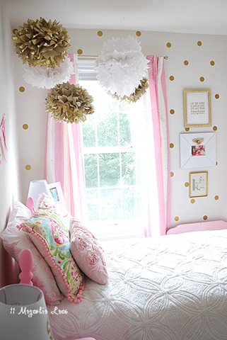 [girls-room-pink-aqua-gold%255B3%255D.jpg]