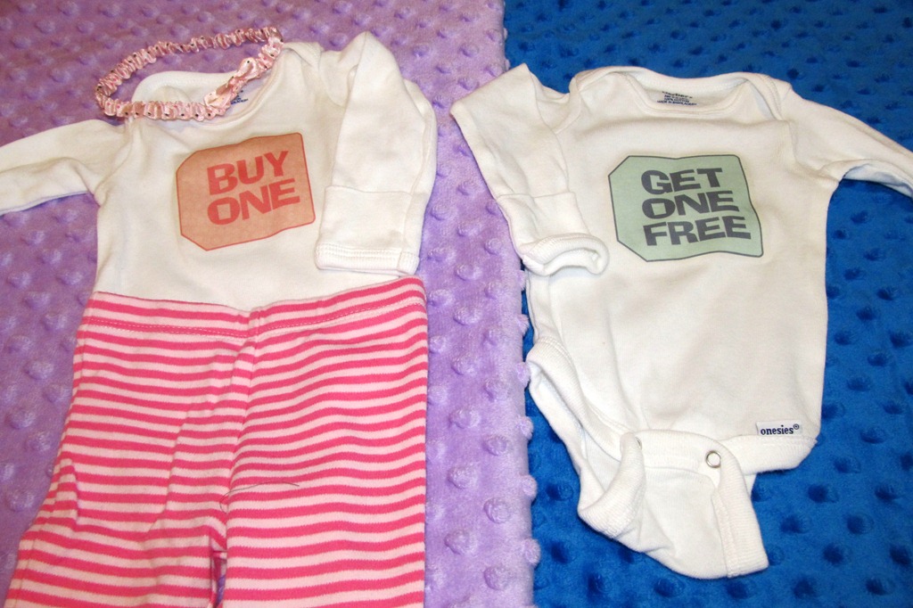 [Twins%2520Coming%2520Home%2520Outfits_0002%255B3%255D.jpg]