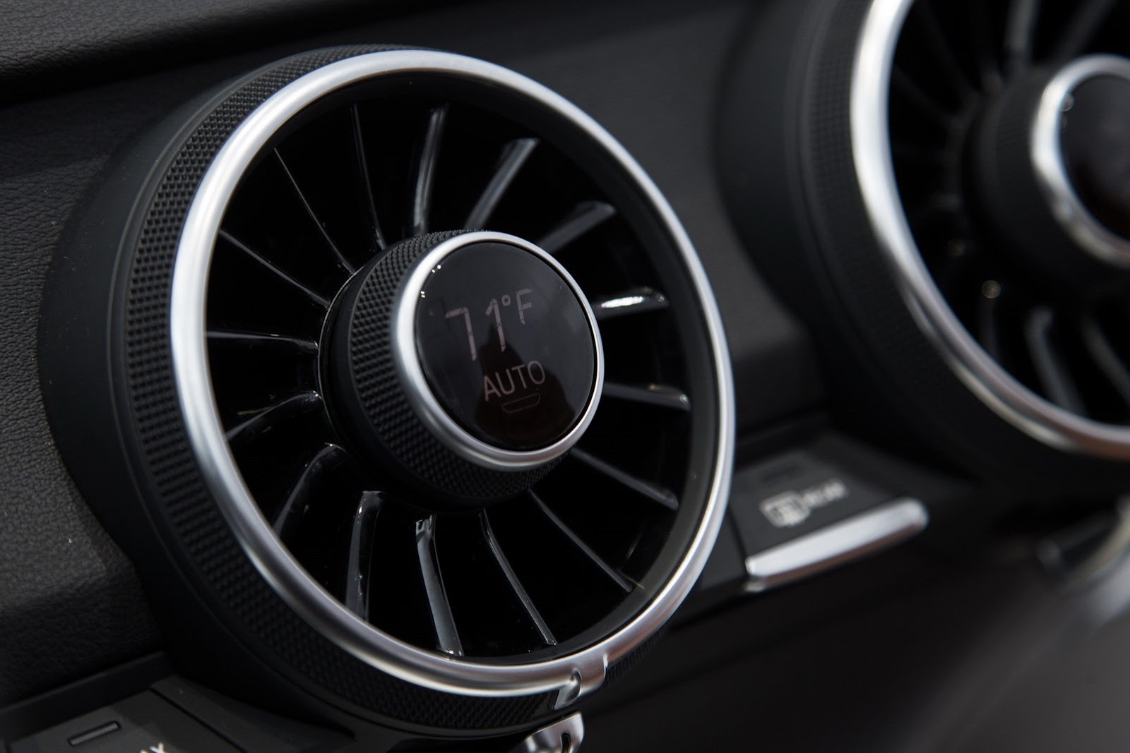 Nordschleife Autoblahg 2015 Audi Tt Interior Revealed All