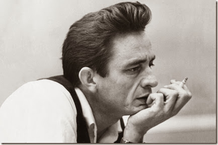 johnny_cash_classic_photo_with_a_cigar