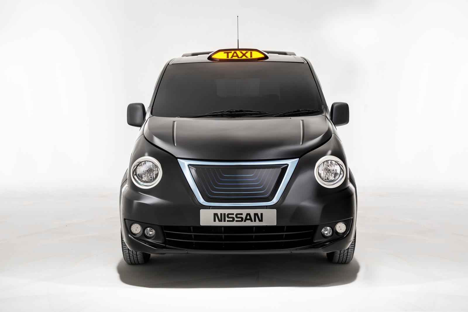 [Nissan-NV200-London-Taxi-7%255B3%255D.jpg]