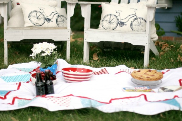 DIY bunting tablecloth tutorial by Seasons Gredings