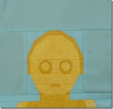 Paper pieced LEGO C3PO Paper pieced LEGO C3PO
