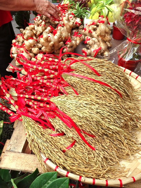 what special meals are prepared and eaten on chinese new year
