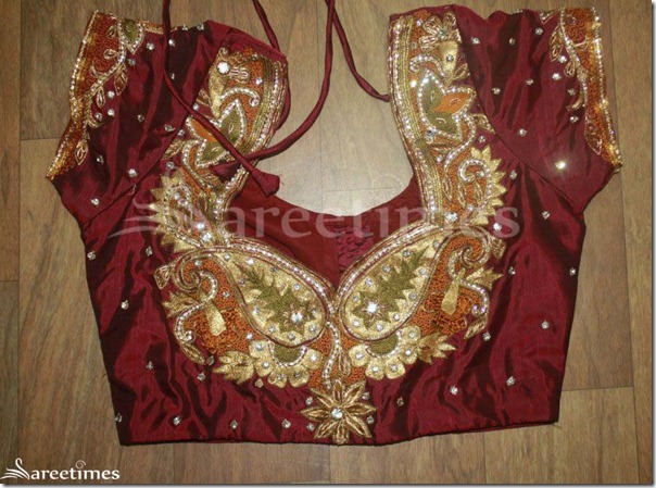 Maroon_Embroidery_Saree_Blouse