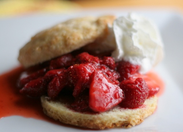 [strawberry-shortcake-21%255B1%255D.jpg]