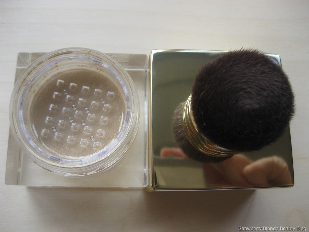 [Clarins_Skin_Illusion_Powder_Mineral_Foundation_Sand_108%2520%25286%2529%255B5%255D.jpg]
