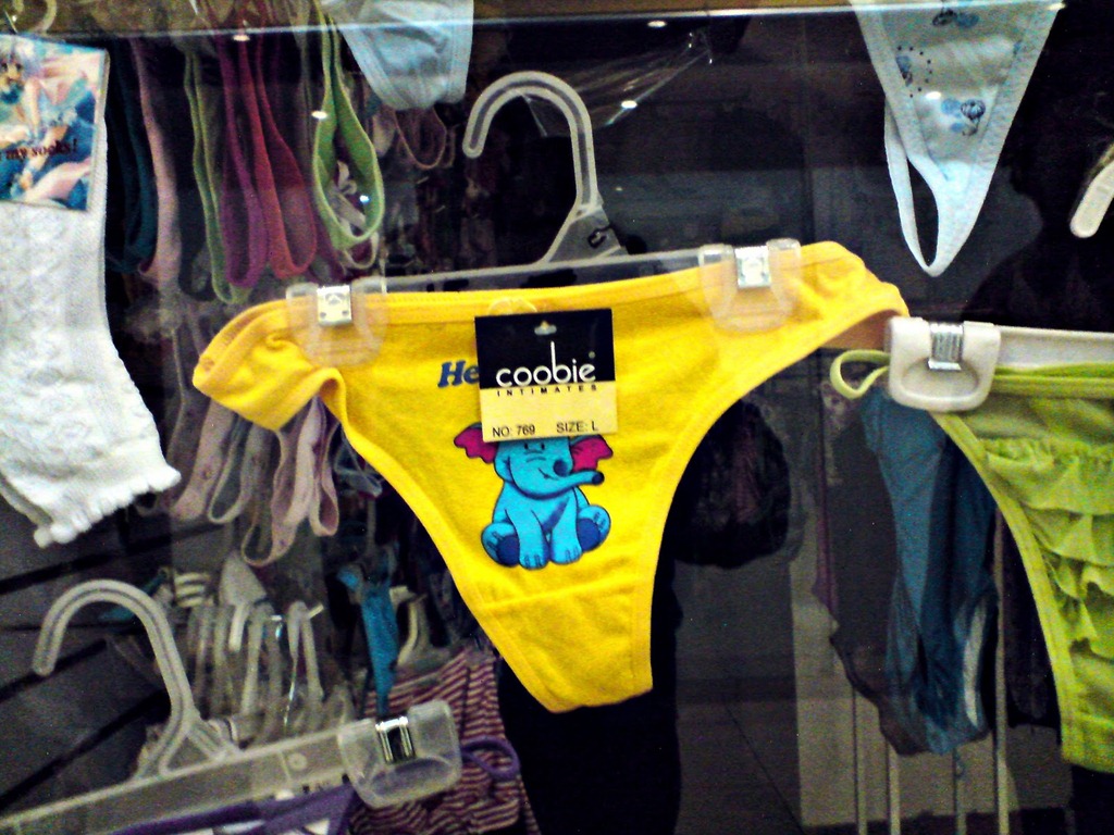 [Mujeres%252Bvenden%252Blencer%25C3%25ADa%252BArabia%252BSaud%25C3%25AD%255B5%255D.jpg]