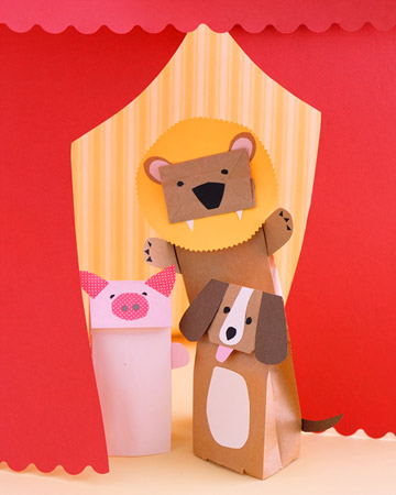 Puppet shows are even more fun to put on if you make the puppets too. http://www.marthastewart.com/264932/paper-bag-animal-puppets