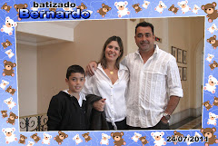 Fotos do evento Batizado Bernardo - 24.07.11. Foto numero 75 da Social Click Fotografia Digital, do Rio de Janeiro, RJ, que faz fotos divertidas, fotos malucas, fotos com fantasias, fotos na hora, fotografia maluca, fotografia divertida com molduras personalizadas. fotos divertidas malucas foto maluca animadas animado rj rio de janeiro divertida fantasia animada galeria eventos fotografo fotógrafa