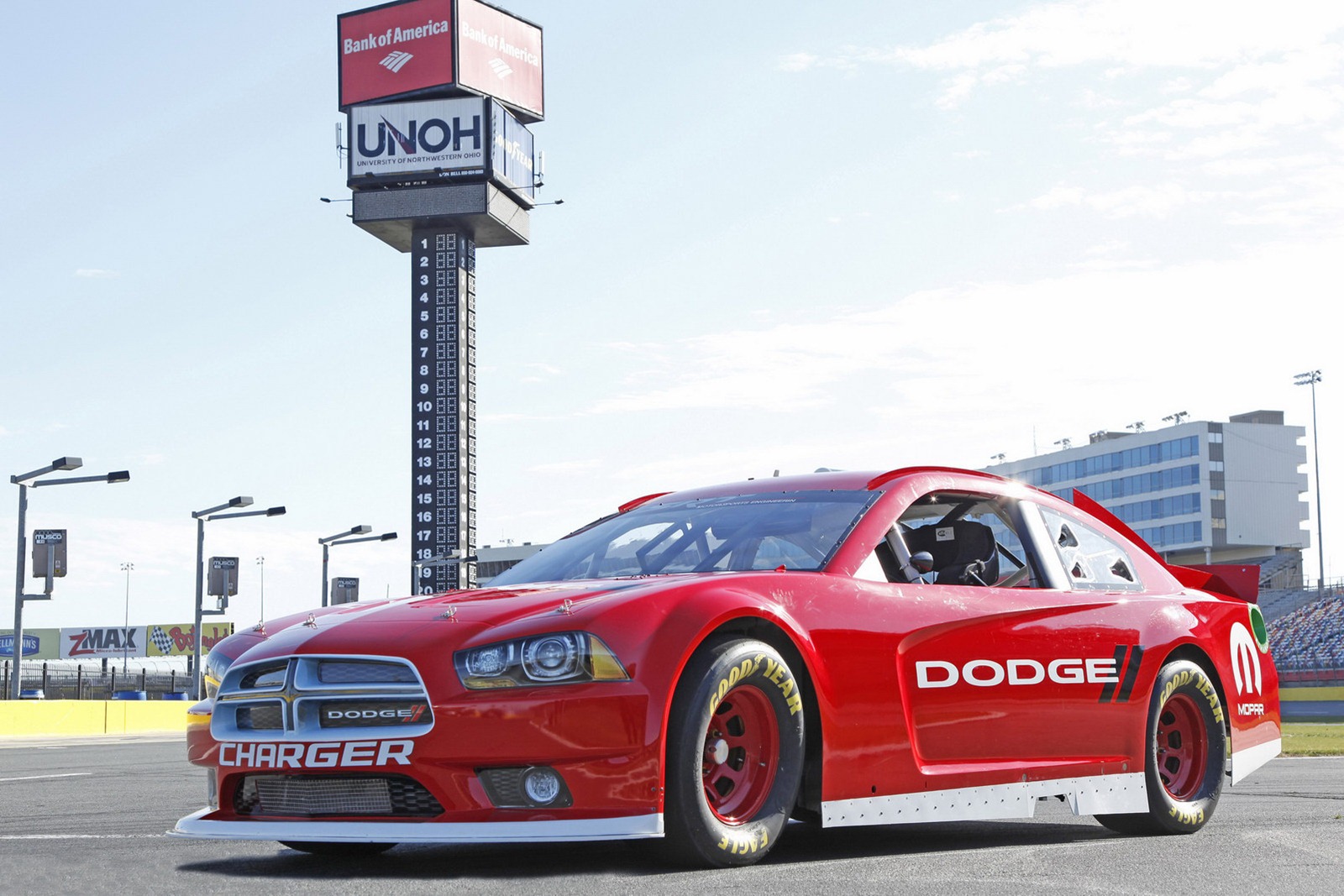 [Dodge-NASCAR-2%255B2%255D.jpg]