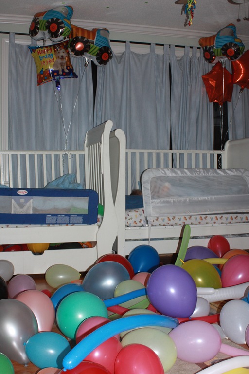 [Feb%252016%252C%25202012%2520-%25203rd%2520birthday%2520001%255B3%255D.jpg]