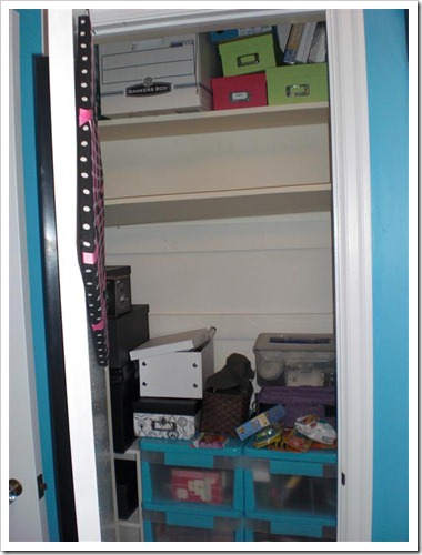 Closet Before (Medium)