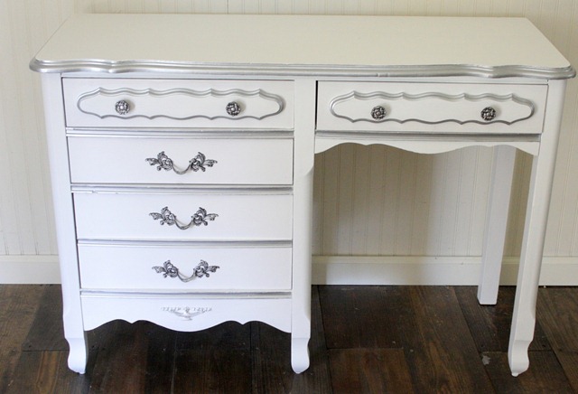 [painteddesk5.jpg]