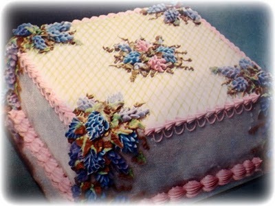 [Vintage-cake-decorating-1%255B5%255D.jpg]