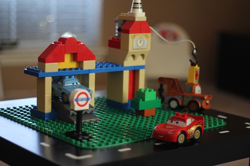 [Lego%2520Table%252004%255B3%255D.jpg]