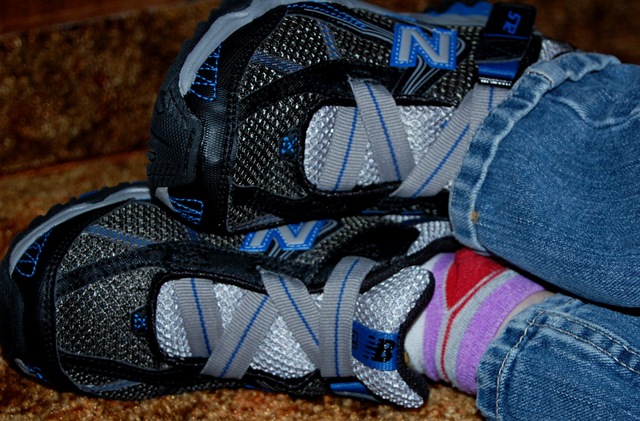 [sadishoes3%255B2%255D.jpg]
