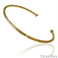 [Marianne%2520Dulong%252018k%2520guld%2520med%2520brillanter%2520DKK%252012_300%255B8%255D.jpg]