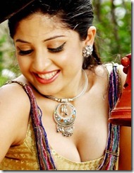 poonam_kaur_latest_hot pic